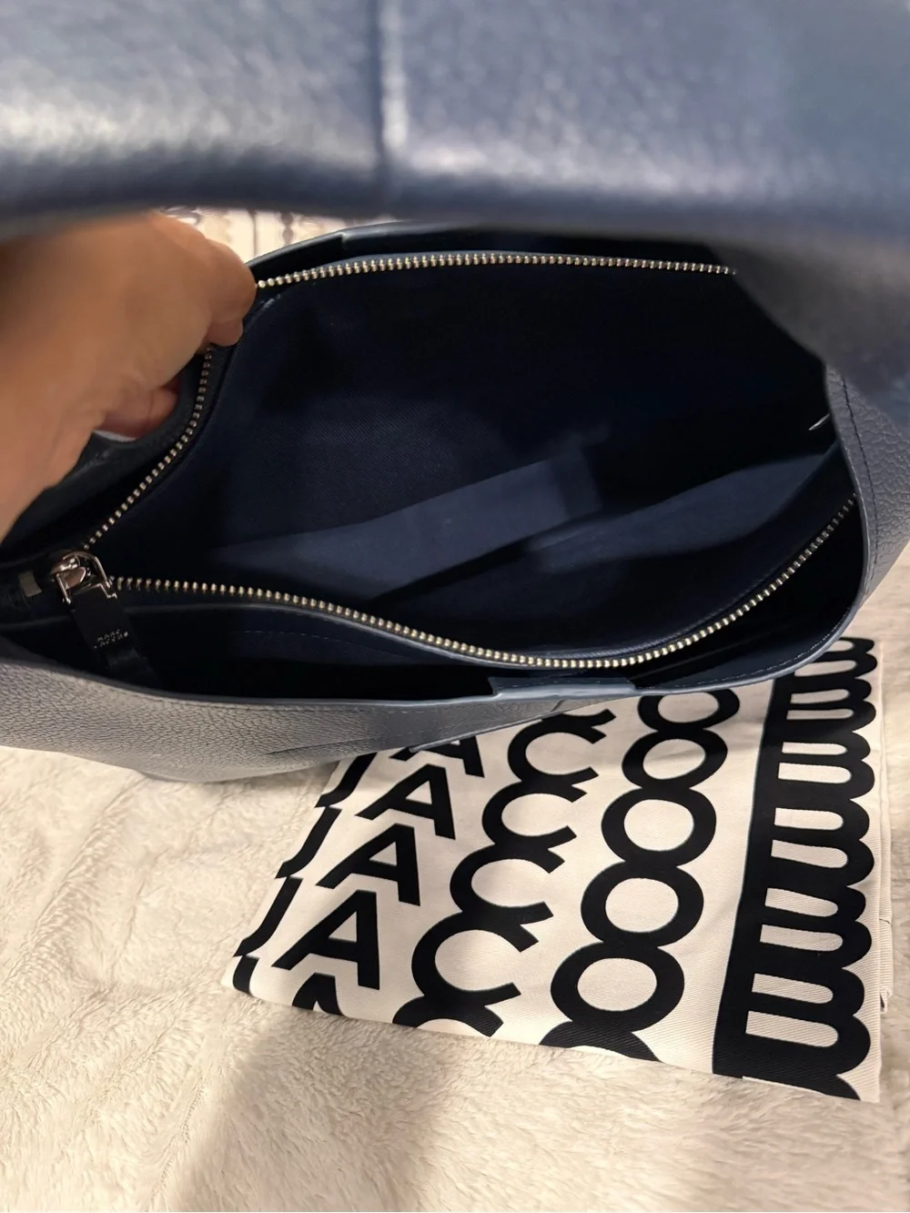 Marc Jacobs The Sack Bag in Blue Sea (Navy)